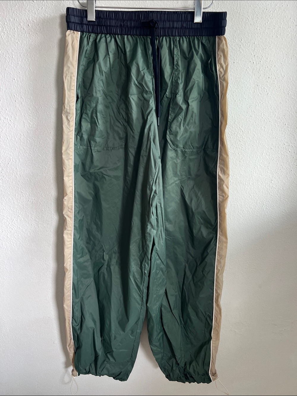 ZARA PANTS WITH SIDE STRIPE - Picture 2 of 4
